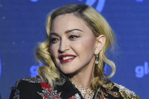 Madonna fará show gratuito em Copacabana dia 4 de maio, diz perfil dedicado à cantora!